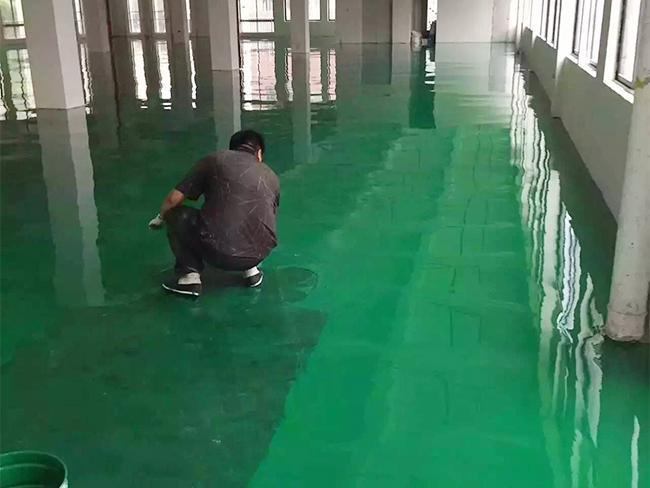 環氧自流平面漆施工